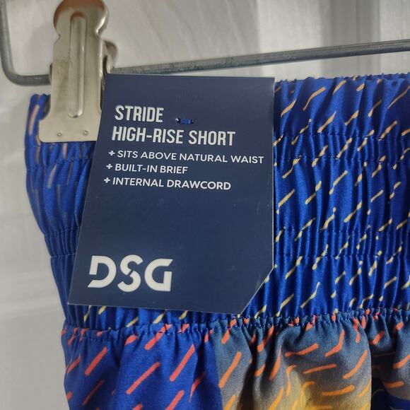 ❤️NWT❤️ DSG Blue and Yellow Patterned Women's Athletic Shorts - Small - Picture 5 of 8